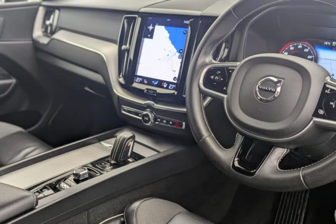 2025 Volvo Xc60