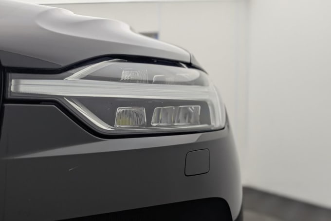 2025 Volvo Xc60