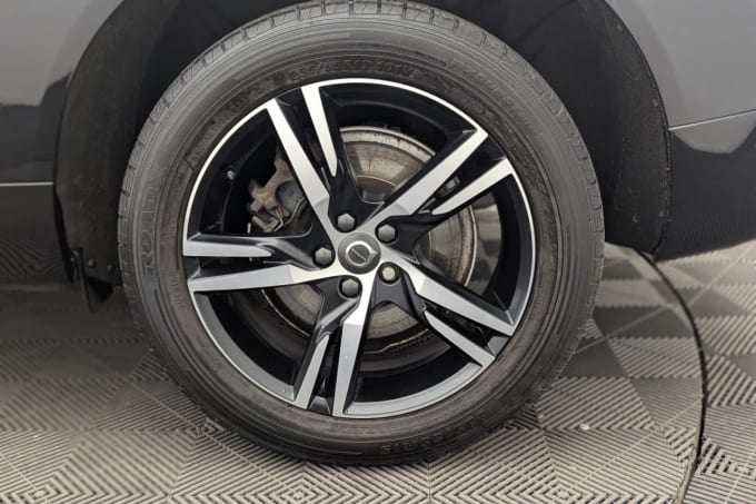 2025 Volvo Xc60