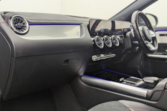 2025 Mercedes-benz Eqa
