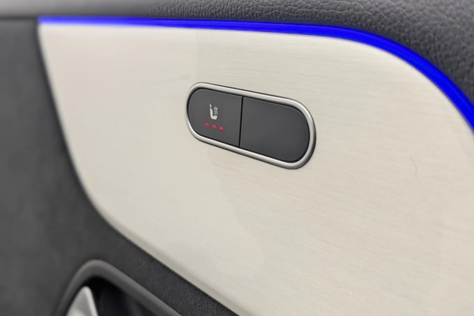 2025 Mercedes-benz Eqa