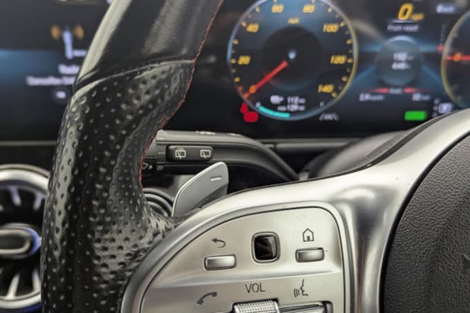 2025 Mercedes-benz Eqa