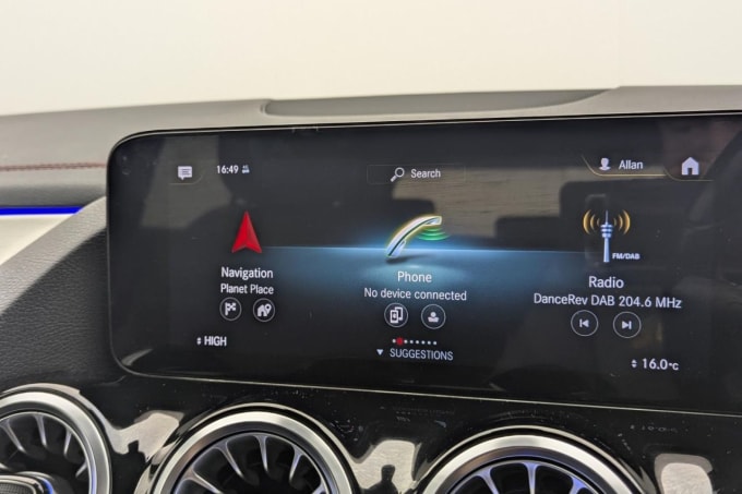 2025 Mercedes-benz Eqa