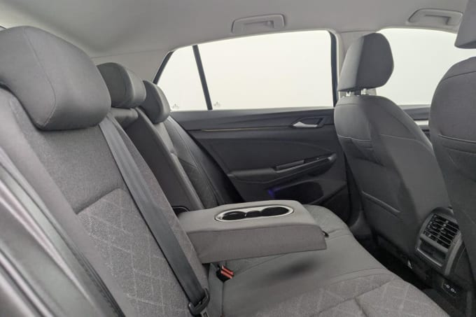 2025 Volkswagen Golf