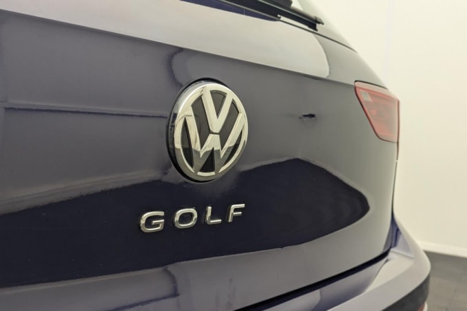 2025 Volkswagen Golf