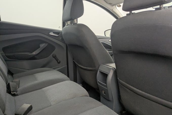 2025 Ford C-max