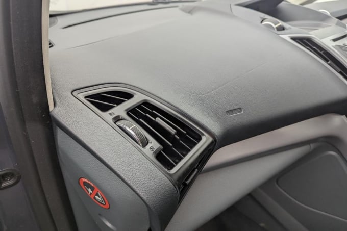 2025 Ford C-max