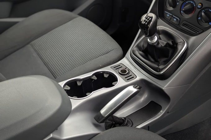 2025 Ford C-max