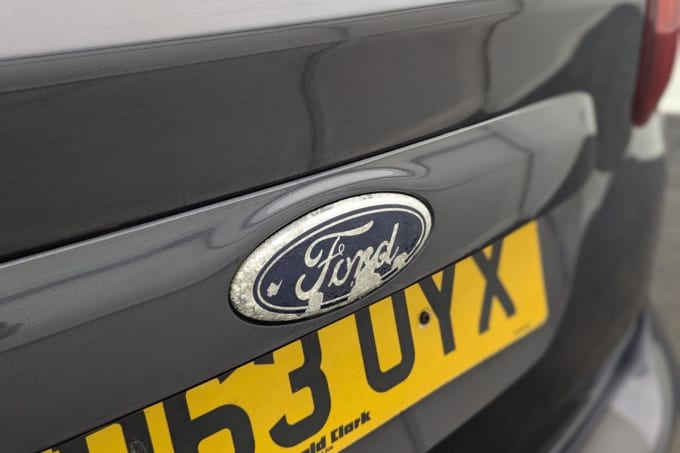 2025 Ford C-max