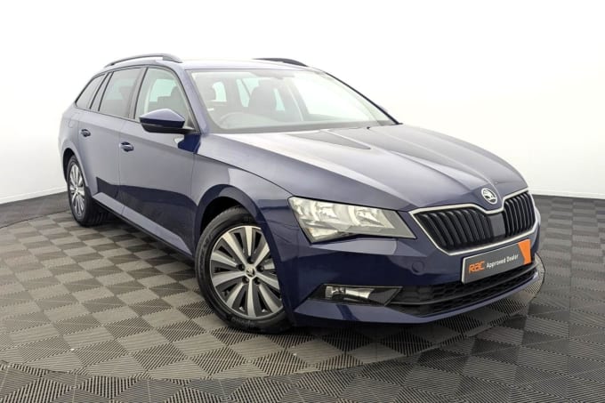 2025 Skoda Superb
