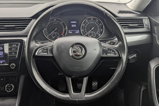 2025 Skoda Superb