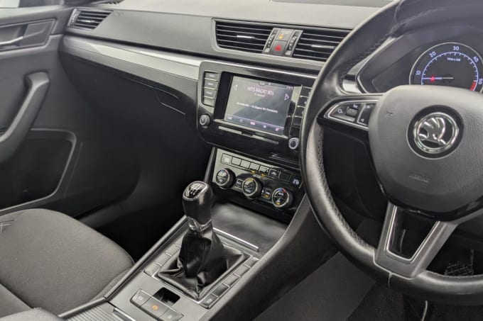 2025 Skoda Superb