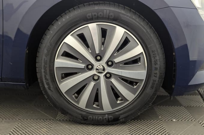 2025 Skoda Superb