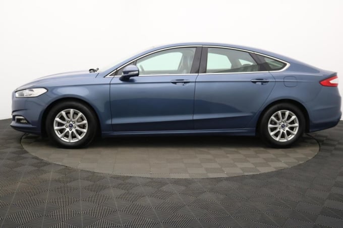 2025 Ford Mondeo