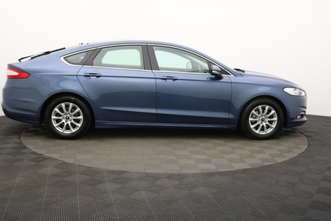 2025 Ford Mondeo
