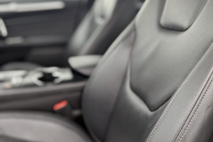 2025 Ford Mondeo