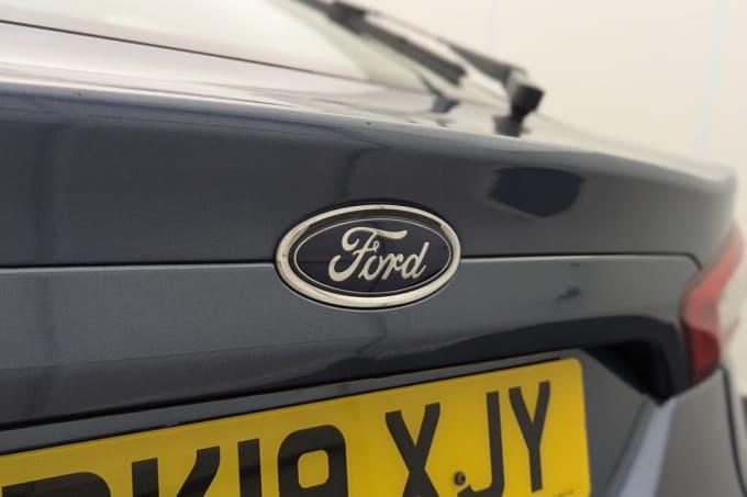 2025 Ford Mondeo