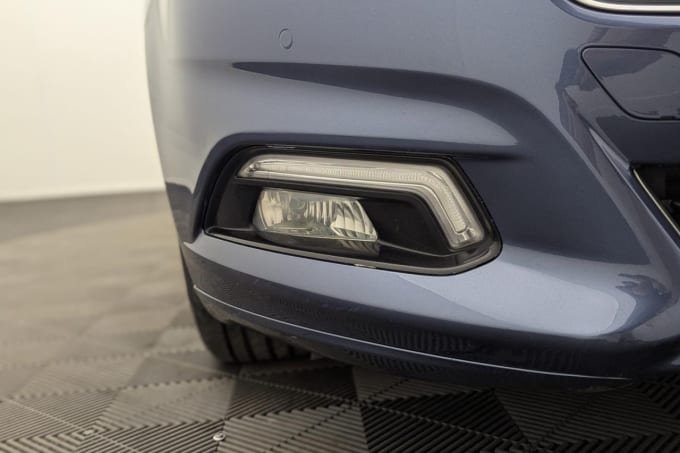 2025 Ford Mondeo