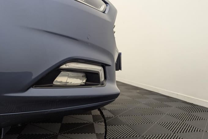 2025 Ford Mondeo