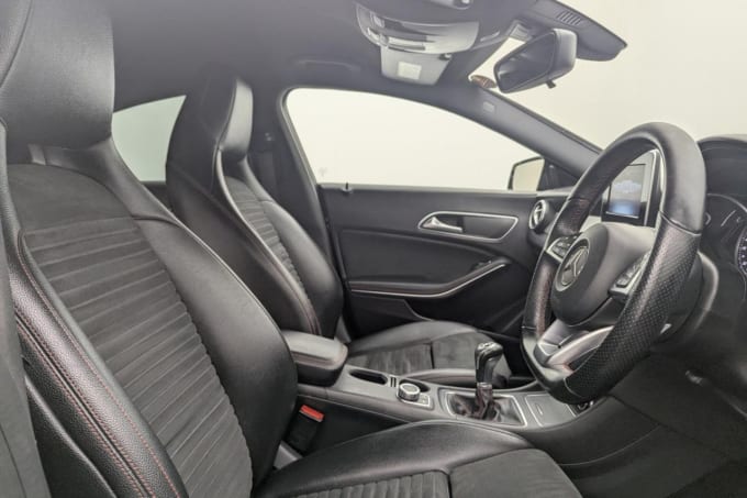 2025 Mercedes-benz Cla