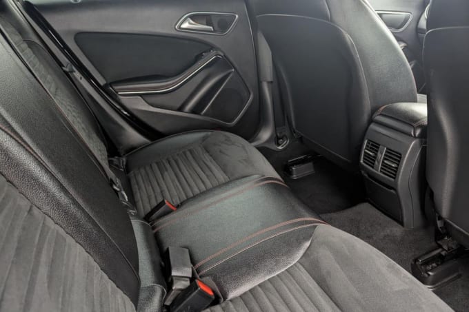 2025 Mercedes-benz Cla