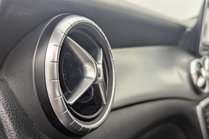 2025 Mercedes-benz Cla
