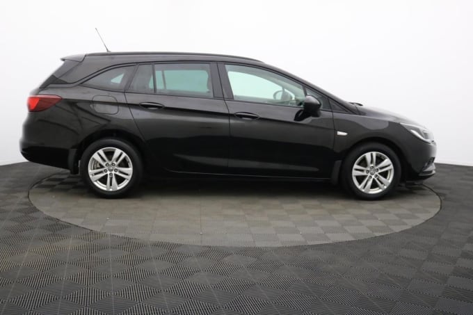 2025 Vauxhall Astra