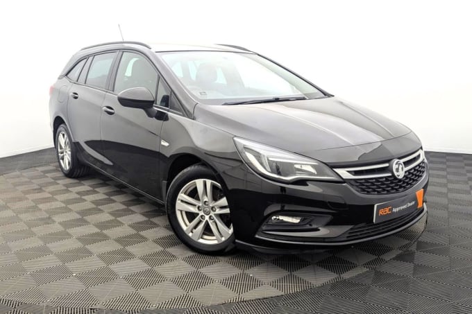2025 Vauxhall Astra