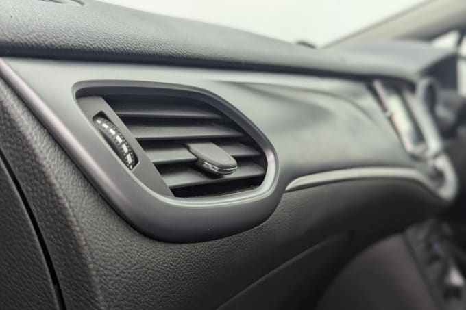2025 Vauxhall Astra
