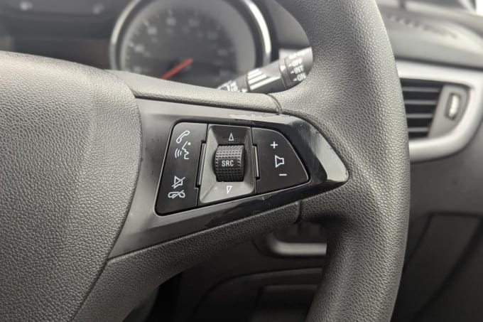 2025 Vauxhall Astra