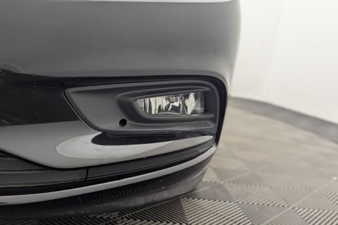 2025 Vauxhall Astra