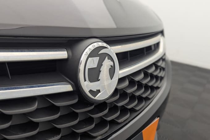 2025 Vauxhall Astra