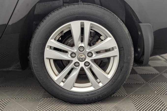 2025 Vauxhall Astra