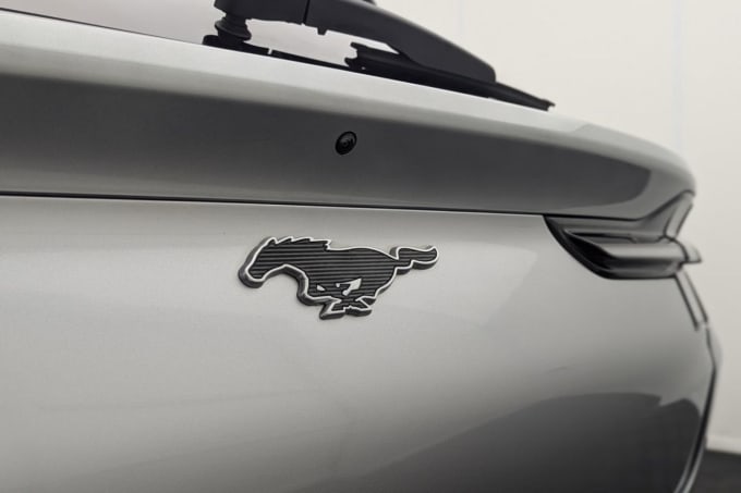 2025 Ford Mustang Mach-e