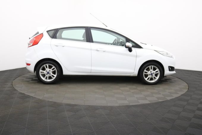 2025 Ford Fiesta