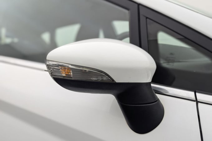 2025 Ford Fiesta