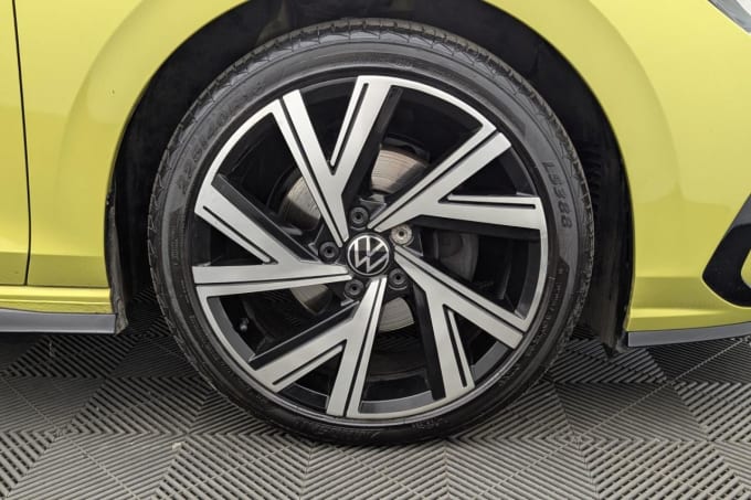 2025 Volkswagen Golf