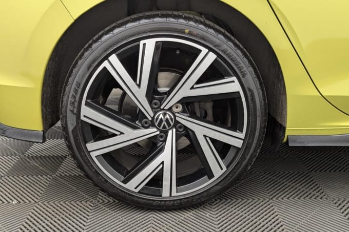 2025 Volkswagen Golf