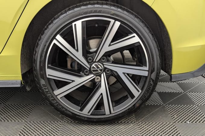 2025 Volkswagen Golf
