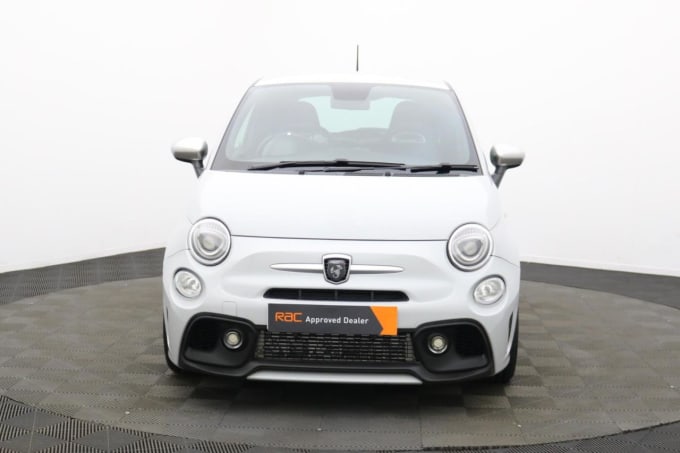 2025 Abarth 595