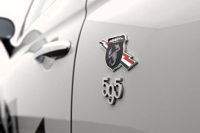 2025 Abarth 595