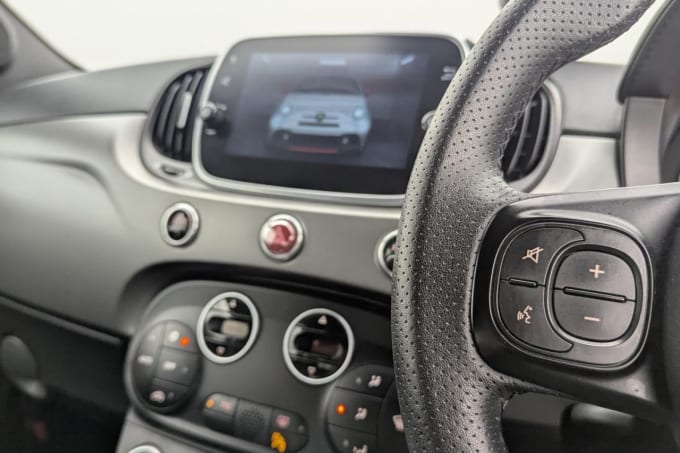 2025 Abarth 595