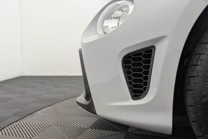 2025 Abarth 595