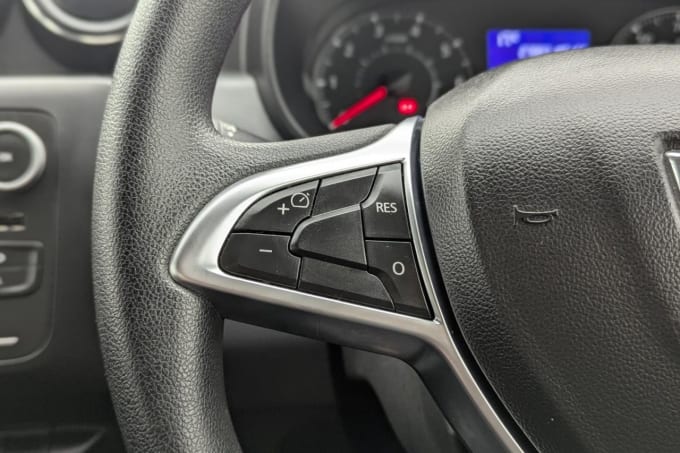 2025 Dacia Duster