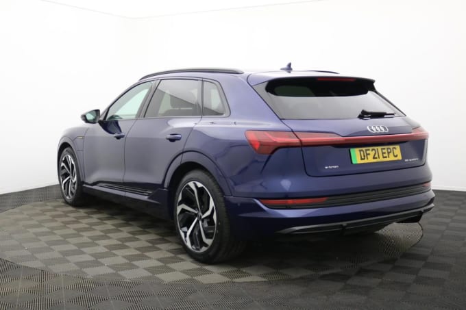 2025 Audi E-tron