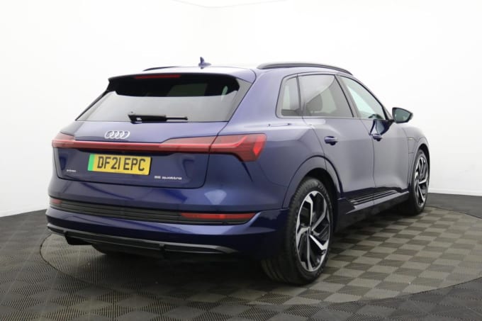 2025 Audi E-tron