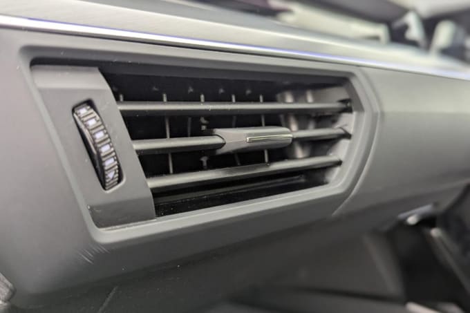 2025 Audi E-tron