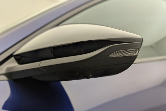 2025 Audi E-tron