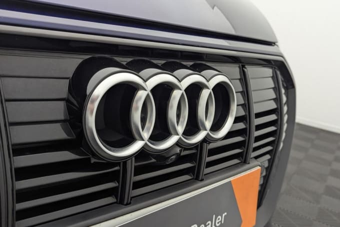 2025 Audi E-tron