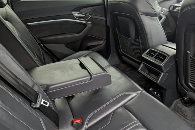 2025 Audi E-tron